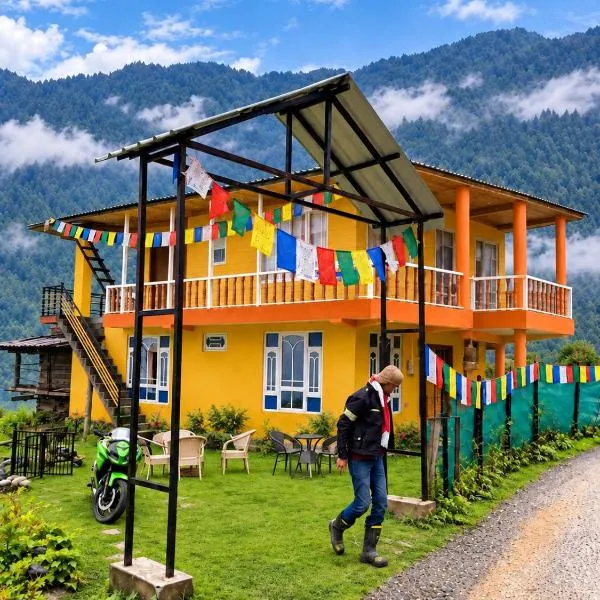 Your Slow House – hotel w mieście Shangarh