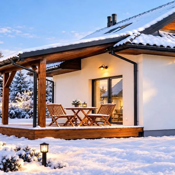 Panskiemisie Domki Całoroczne sauna jacuzzi, hotel em Wetlina