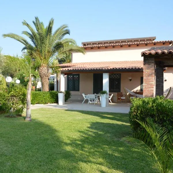Villa Paola, hotel v destinaci Fontane Bianche