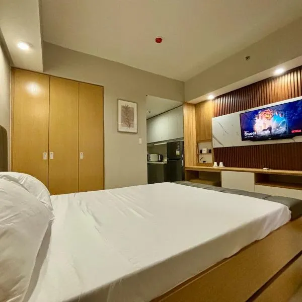 MCM Cebu Staycation at Base Line Premier, Hotel in Cebu City