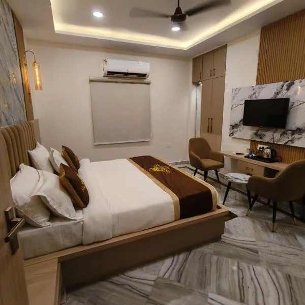 hotel pacific inn, hotel di Varanasi