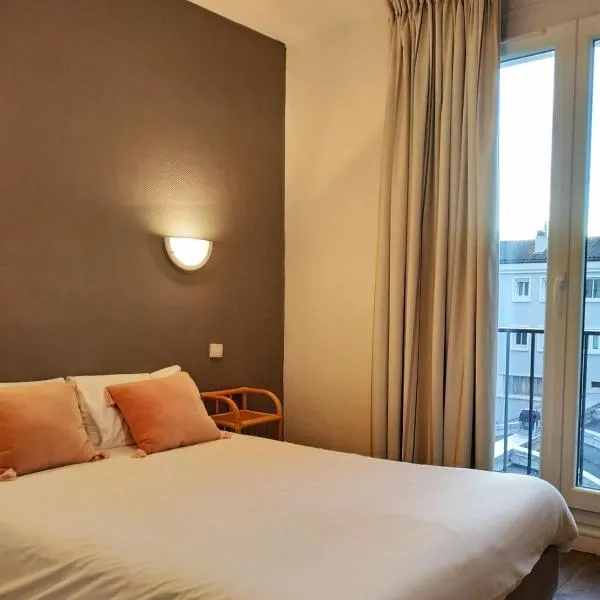 Brit Hotel Hermitage, hótel í Royan