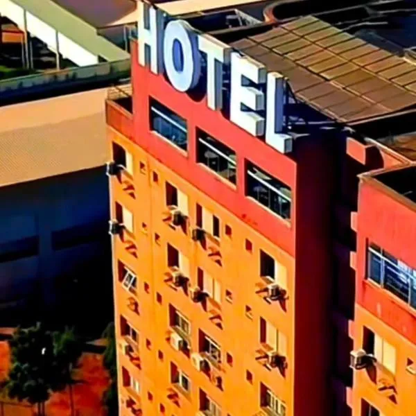 Palace Hotel Três Poderes, hotel i Frutal