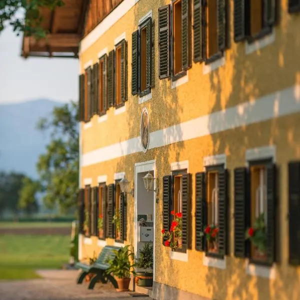 Weslhof, hotel Attersee am Attersee