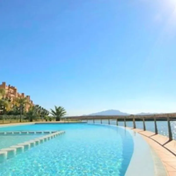 Casa RayandMia La Isla Condado de Alhama, хотел в Алама де Мурсия