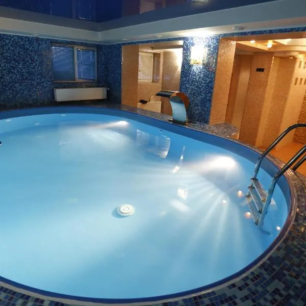 Tsvit Paporoti, hotel v destinaci Jaremče