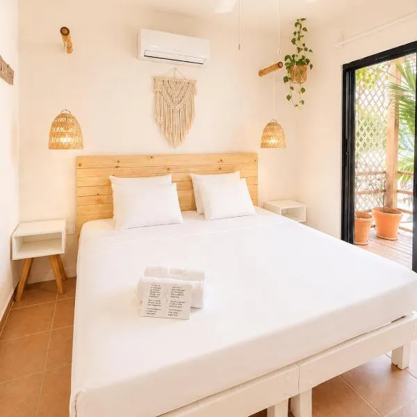 Hotel Boutique Pachamama, hotel em Mahahual