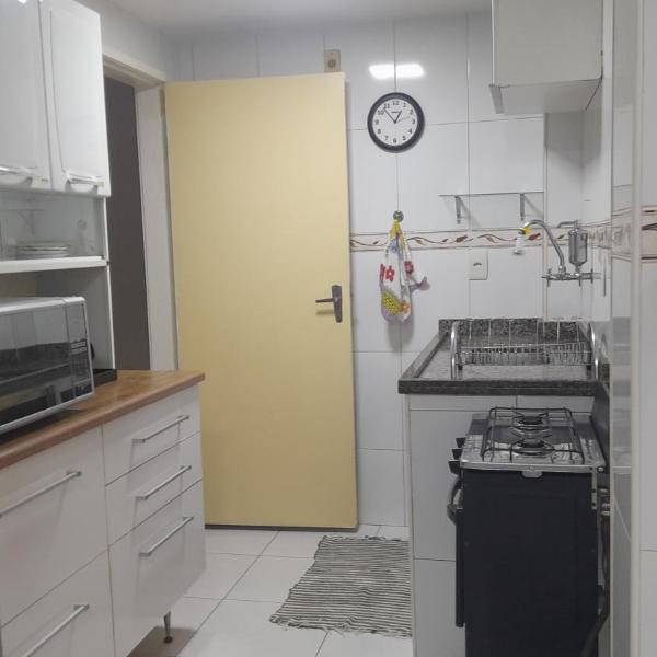 Lindo apartamento de frente a praia do forte cabo frio - Foto 4