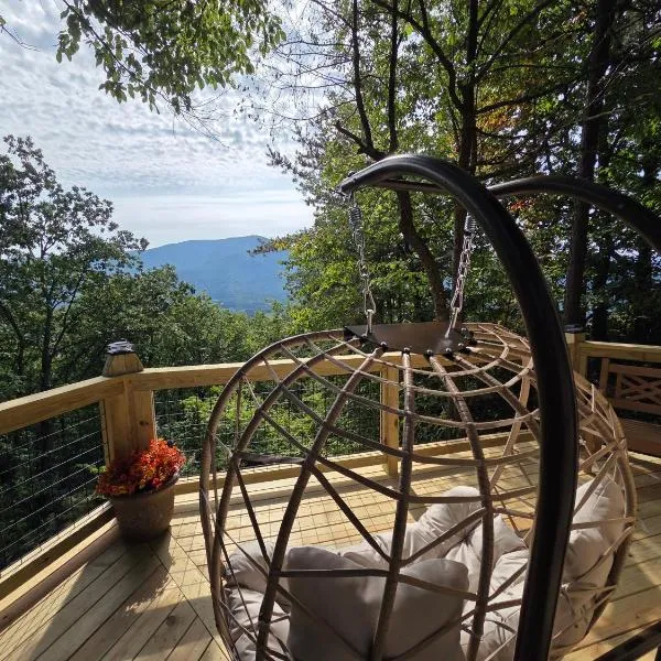 Authentic, Rustic, Cute & Cozy!, hotel di Pigeon Forge