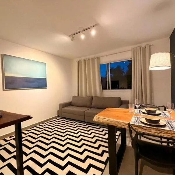 1-Bedroom Apartment Near USP, hotelli kohteessa São Carlos