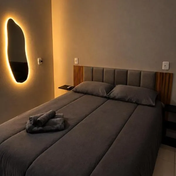 Studio Confortável no Centro com Garagem, hotel i Araquari