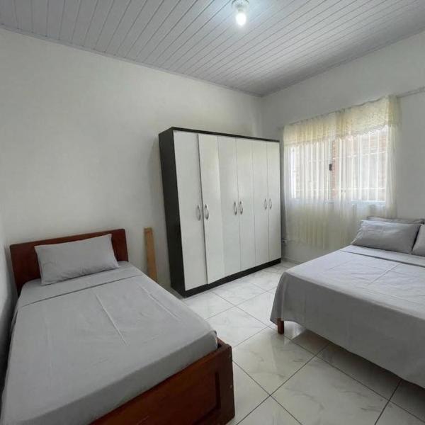 Pousada Salamaleiko Beach House Centro Peruibe - Foto 2