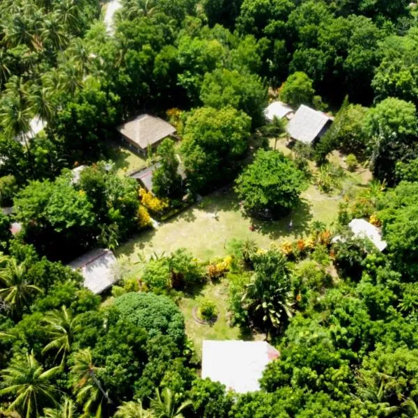 Nypa Style Resort Camiguin, hotelli Mambajaossa