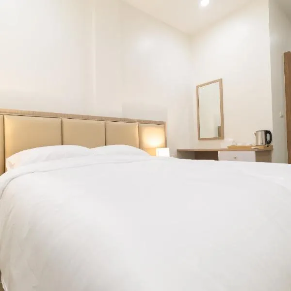 Jing Jing house & food, hotel in Bangkok