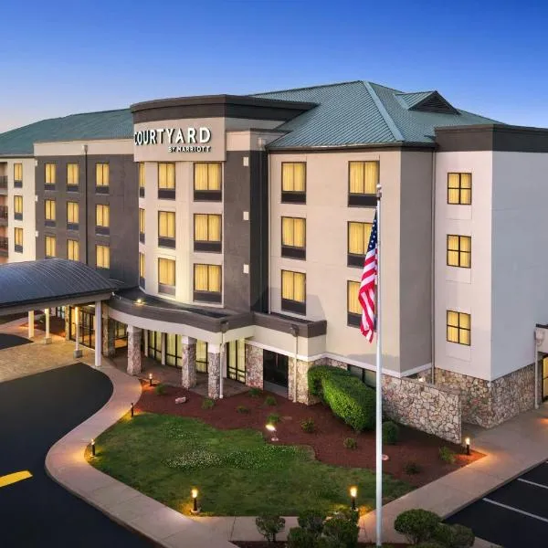 Courtyard Pittsburgh Monroeville, hotel v destinaci Monroeville