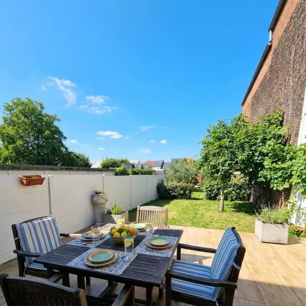 Appartement Spacieux 3 chambres Grand Jardin Centre Vilvoorde Bruxelles BrusselsAirport Expo NATO Anvers Wifi Free Parking, Hotel in Vilvoorde