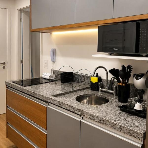 Studio metrô Vila Mariana com piscina climatizada-NVM314