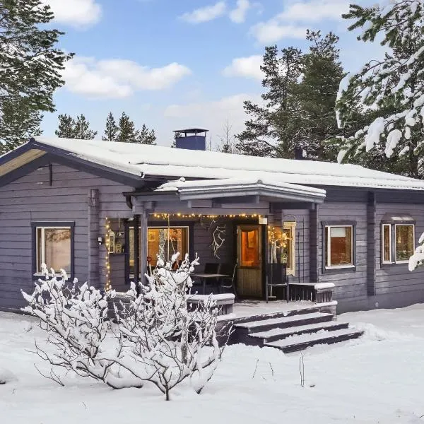 Holiday Home Riekkotupa by Interhome, hotel i Enontekiö