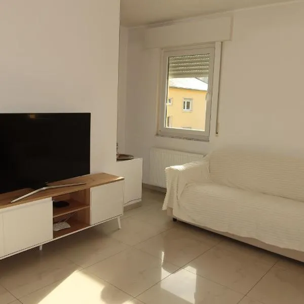Bookly Apartment Luxemburg, viešbutis mieste Lorentzweiler