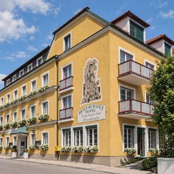 STIERSCHNEIDER'S Weinhotel Wachau & Wiazhaus, hotel i Spitz
