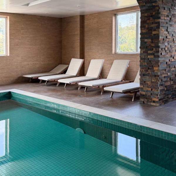 Studio em Alphaville Piscina e Academia