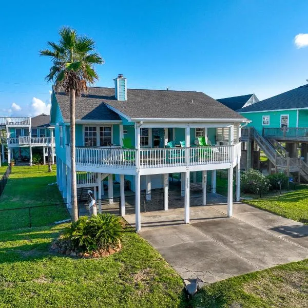 Steps to Beach, King Beds, Pet and Kid Friendly, готель у місті Bolivar Peninsula