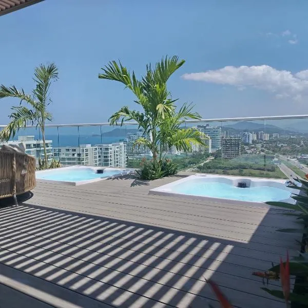 Apartasuite con balcón y espectacular vista al mar en Terraz, хотел в Санта Марта