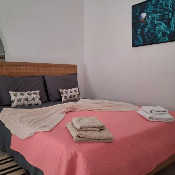 Studio Casa Tropicana: Paul do Mar'da bir otel