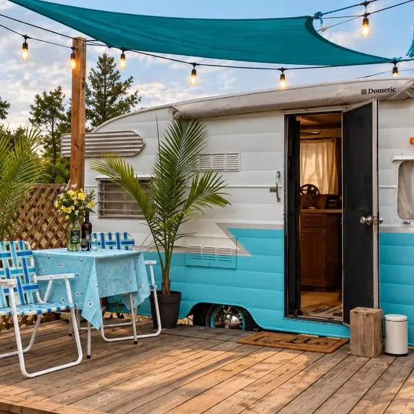 Tammy- Cozy Glamper Near Sequoia & Kings Canyon, hotel a Dunlap