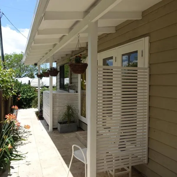 Winston Cottage, hôtel à Mooloolah