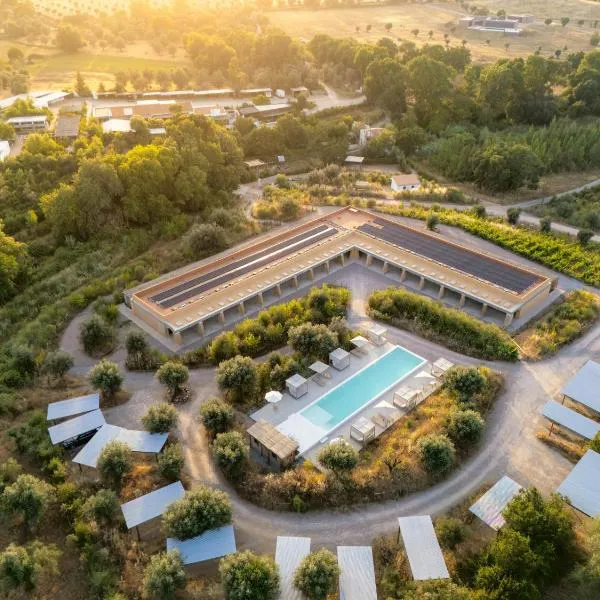 Gandum Village - Conscious Boutique Hotel, hotel i Montemor-o-Novo