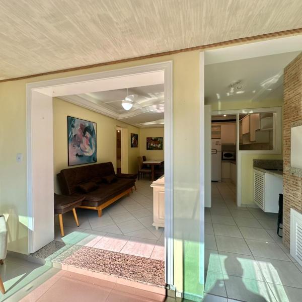 Apartamento em Residencial com Piscina Térmica Próximo ao Mar - Foto 5