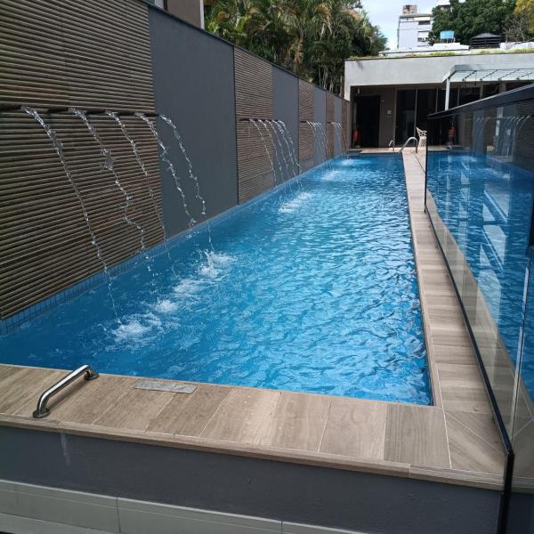 Apartamento Novo, Bairro Nobre, piscina e terraço - Foto 4