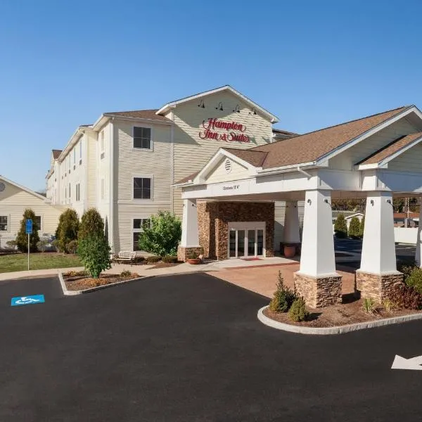 Hampton Inn & Suites Mystic, hotel en Mystic