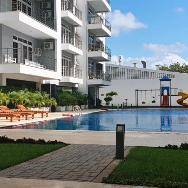 AQUA GARDENS SEAVIEW LUXURY HOMESTAY-BAOBAB RD NYALI Msa, отель в Момбасе