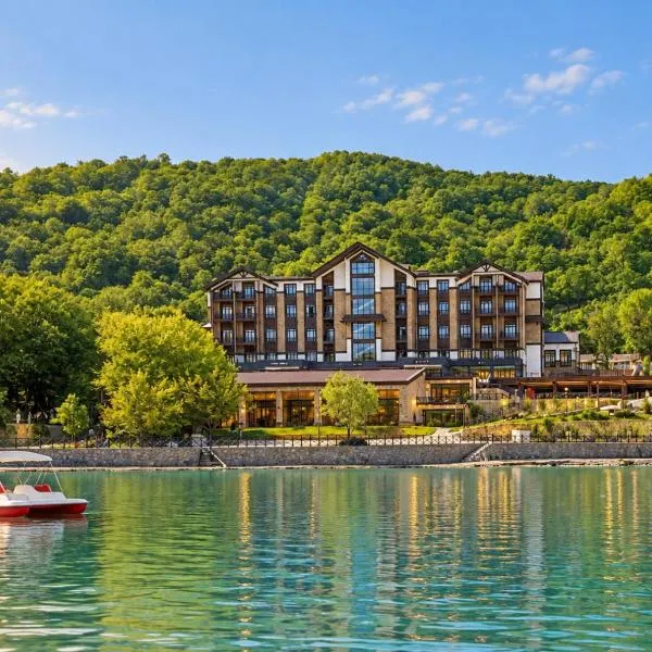 Macara Lake Park، فندق في قوبا
