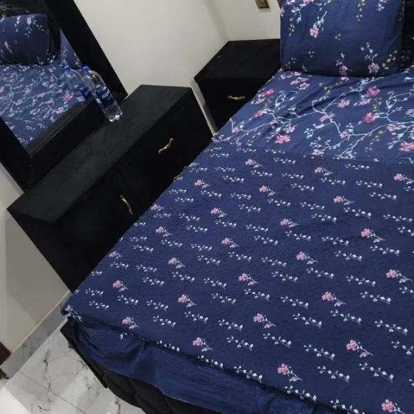 Zynthrix apartments, hotel v destinaci Gūjar Kula