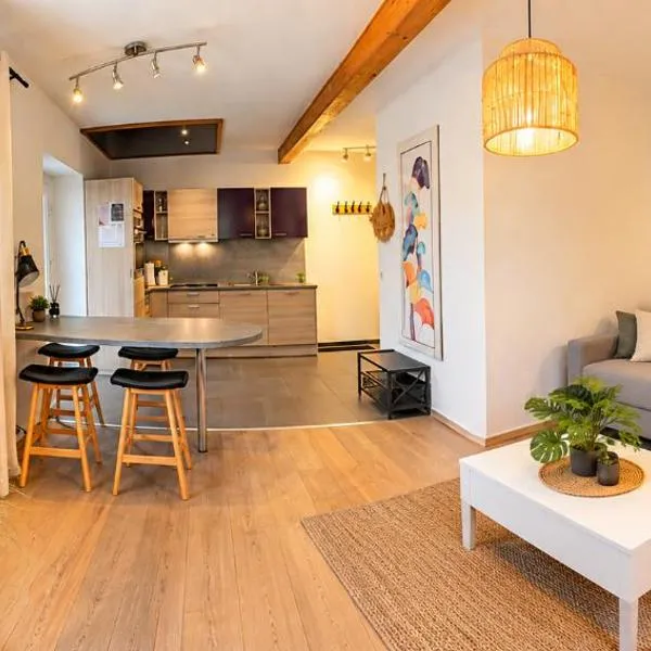 Appartement Les Salines, хотел в Roche