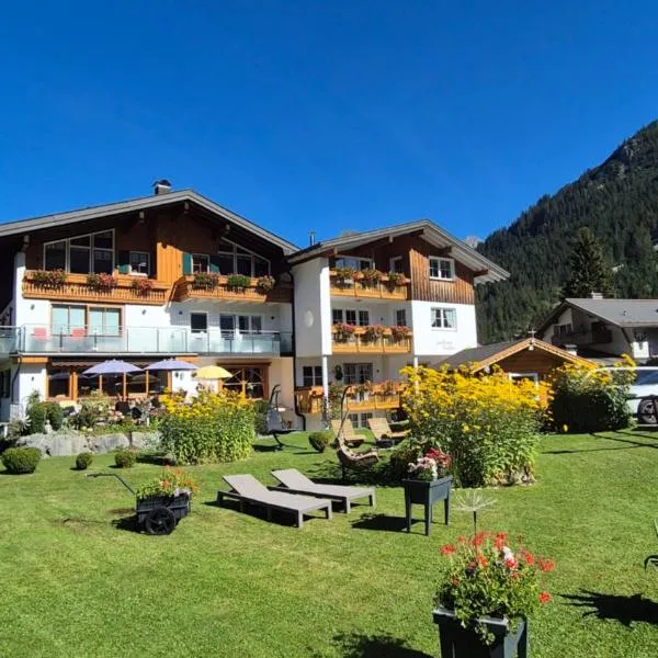 Landhaus Thaler, Hotel in Mittelberg