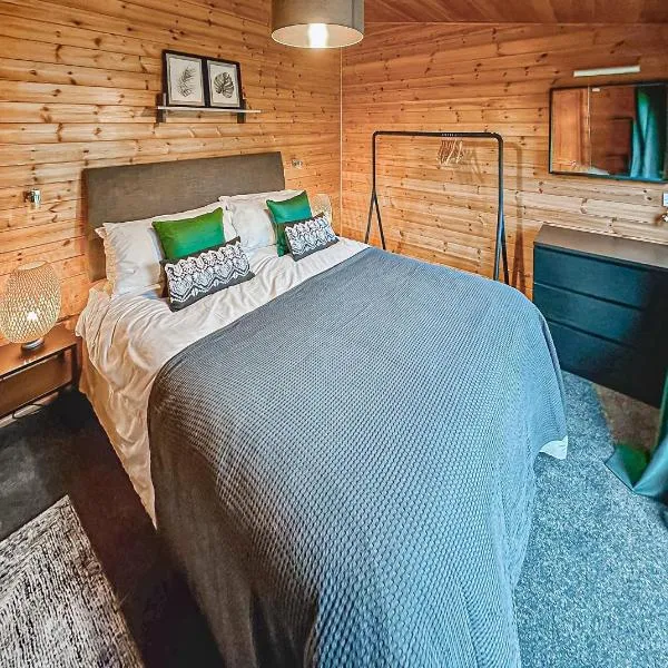 Pant Wilkin Lodges And Equestrian Centre, hotel u gradu Cowbridge