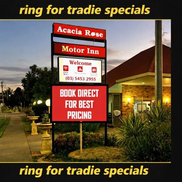 Acacia Rose Motor Inn، فندق في Barham