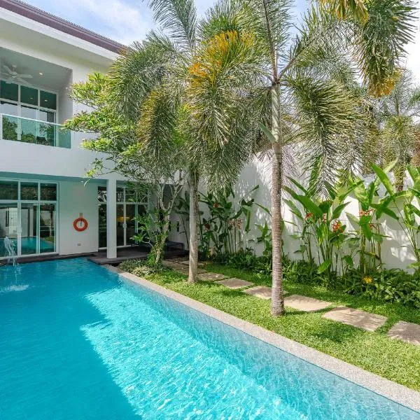 Two Villas HOLIDAY - Oxygen Style Bangtao Beach, Phuket, hotel v destinaci pláž