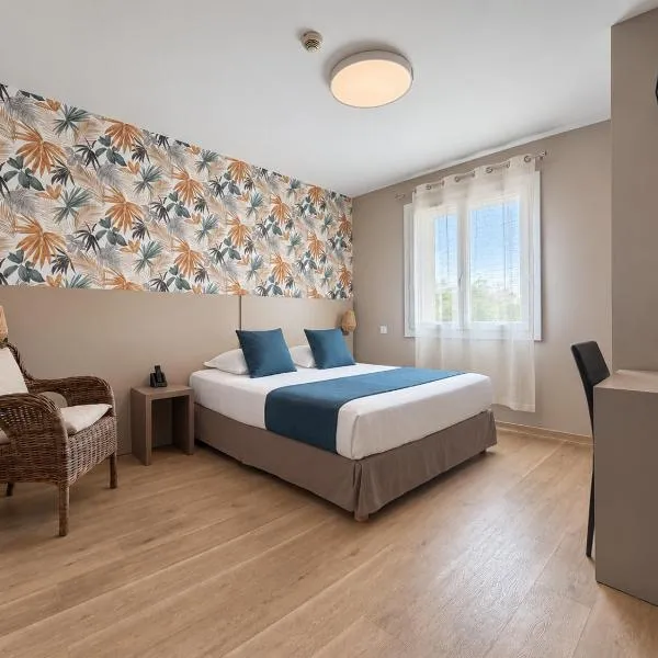Logis Hôtel & Restaurant Le Pardaillan: Gondrin şehrinde bir otel