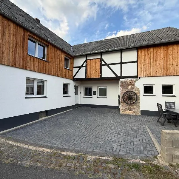 Landhaus Sonnenschein, hótel í Blankenheim