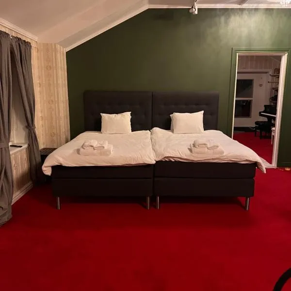 Flygeln, Hotel in Leksand