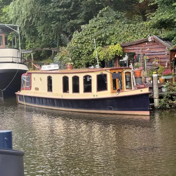 Salonboot de Wending, hotel i Groningen