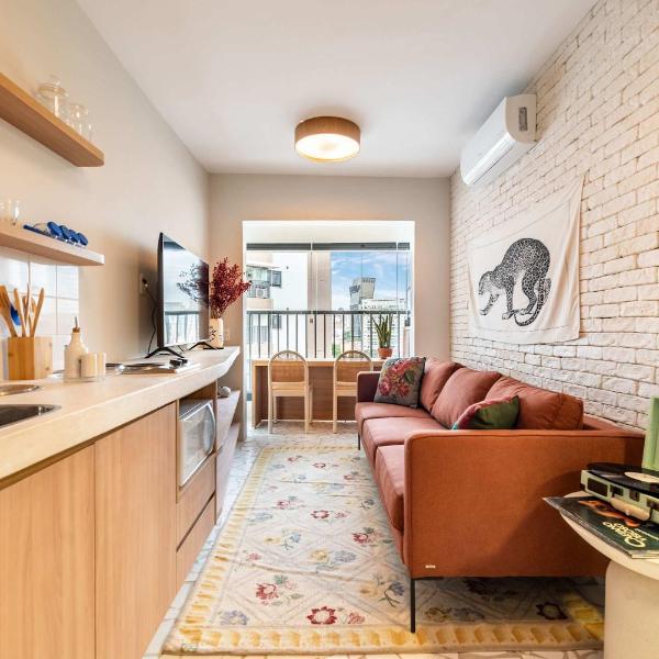 Suite Next to Pinheiros Metro - P121B