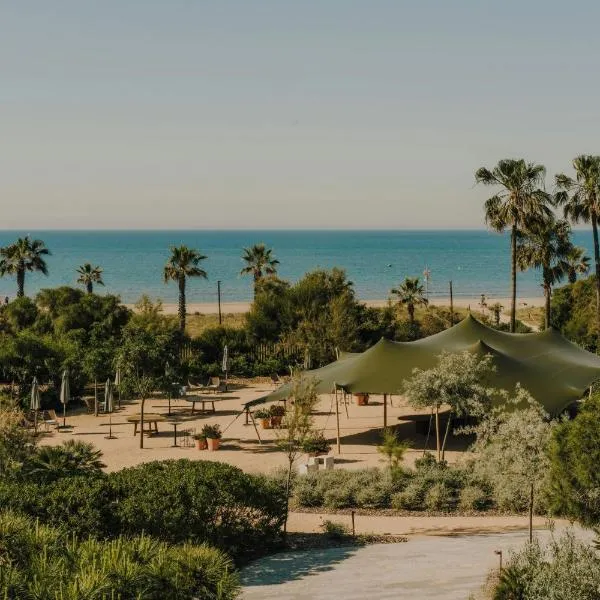 Sabàtic Gavà Mar, Barcelona, a Tribute Portfolio Hotel, hotel Gavàban