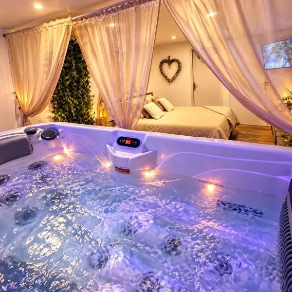 Le Bain des VioIettes - Grand jacuzzi privatif, hotel Dole-ban