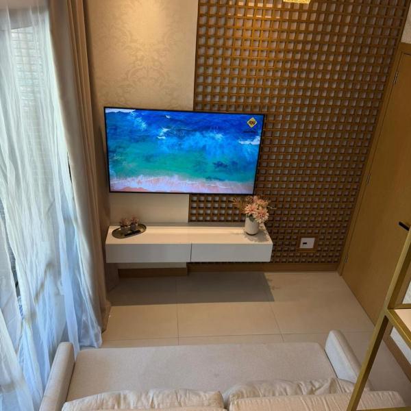 Belíssimo Apartamento na Barra - 100m da Praia e do Circuito do Carnaval Barra-Ondina - Próximo ao Farol da Barra - Foto 5